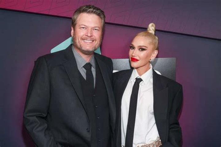 Blake Shelton & Gwen Stefani Are ‘Deeply In Love,’ But Wedding Plans Are Still ‘A Work In Progress’