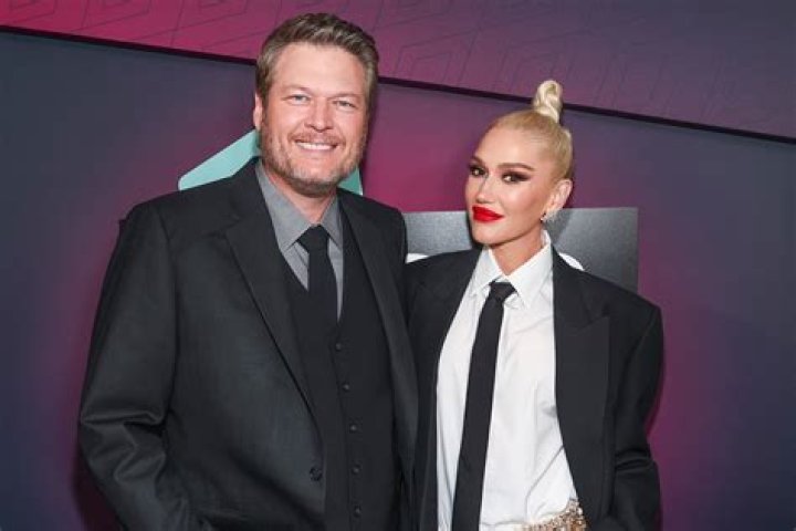 Blake Shelton Helps Gwen Stefani As She Hilariously Tries To Social Distance With Contestant In ‘The Voice’ Promo