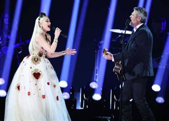 Blake Shelton, left, and Gwen Stefani perform Go Ahead and Break My Heart at the Billboard Music Awards at the T-Mobile Arena, in Las Vegas 2016 Billboard Music Awards - Show, Las Vegas, USA