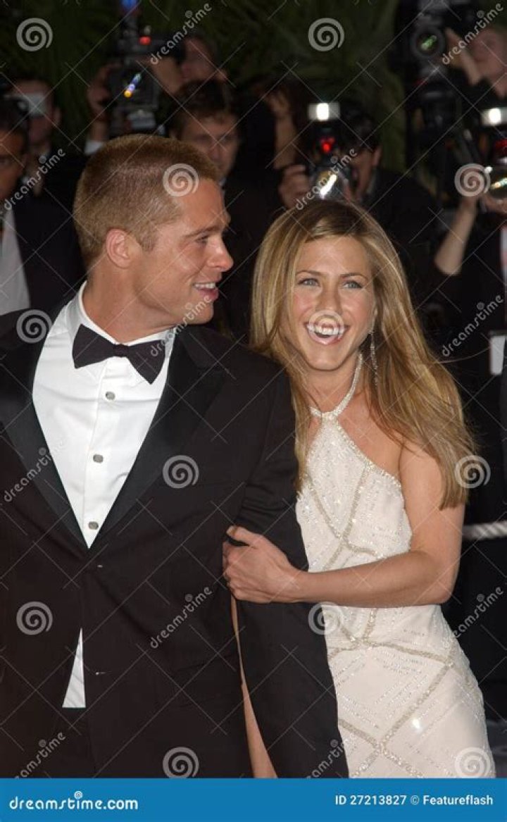 Brad Pitt & Jennifer Aniston At The 2000 Oscars