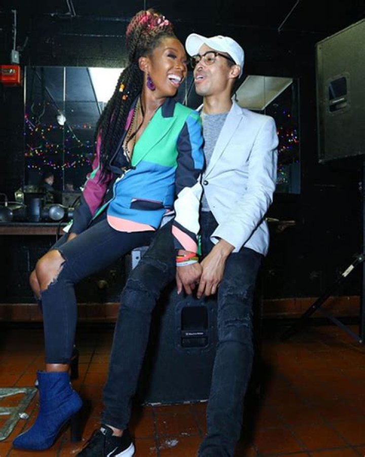 Brandy Pregnancy Rumor: Is She Expecting Baby With New BF Sir The Baptist?