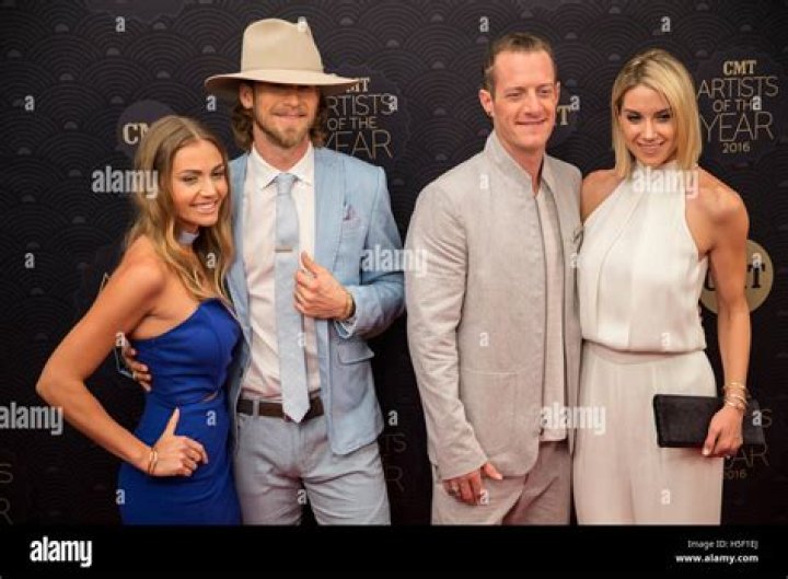Brian Kelley and Brittney Cole