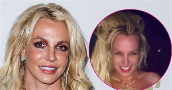 Britney Spears Goes Topless In Just Bikini Bottoms In Vacation Video – Hollywood Life