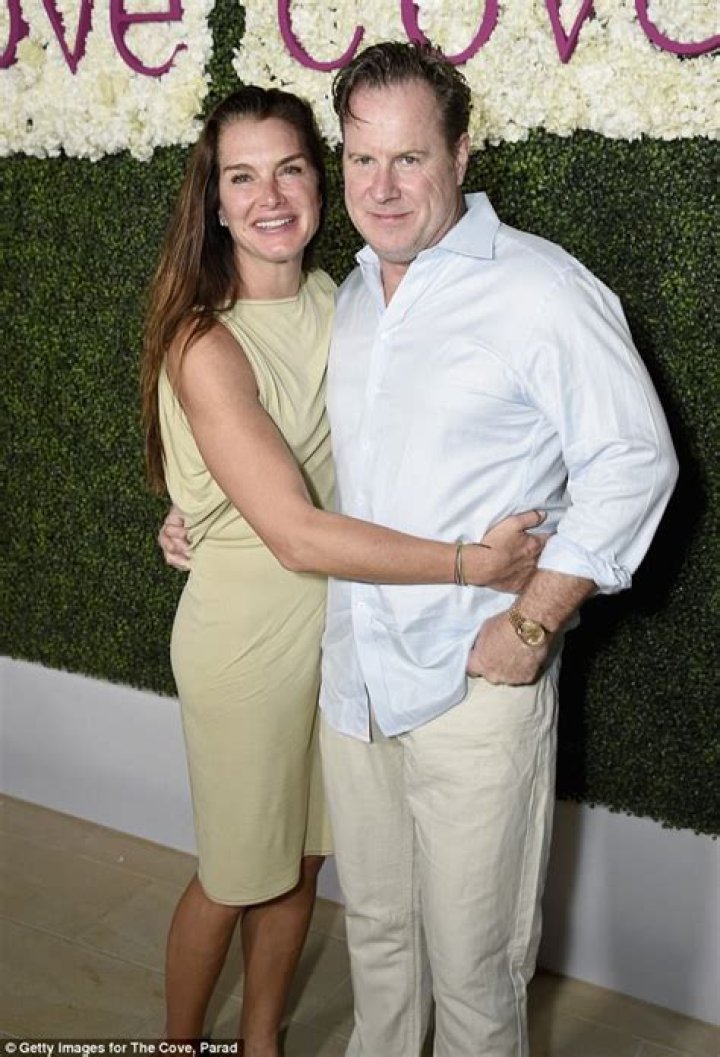 Brooke Shields Cuddles Up To Daughters Rowan, 19, & Grier, 16, At Event