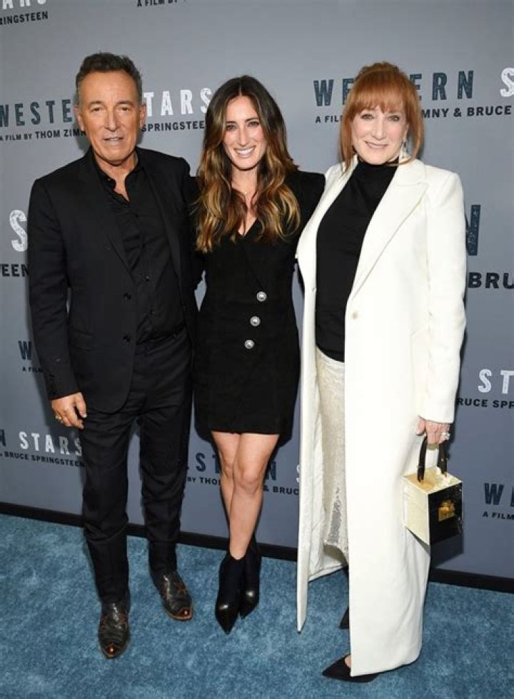 Bruce Springsteen Brings Daughter Jessica & Wife Patti To A Screening Of &ldquo;Western Stars&rdquo;