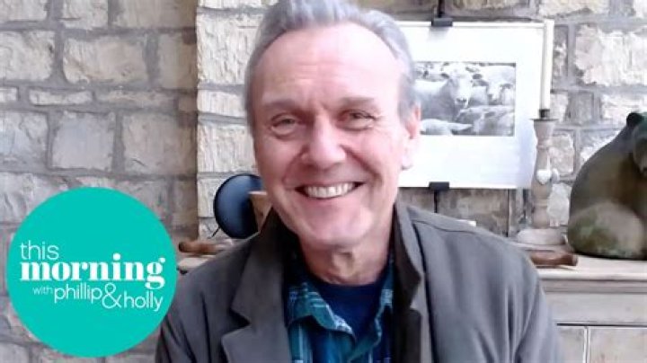 ‘Buffy’s Anthony Stewart Head Reacts To Joss Whedon Allegations: Video – Hollywood Life