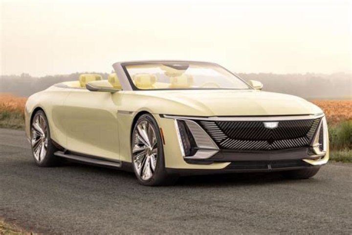 Cadillac Unveils 2024 CELESTIQ Flagship Sedan