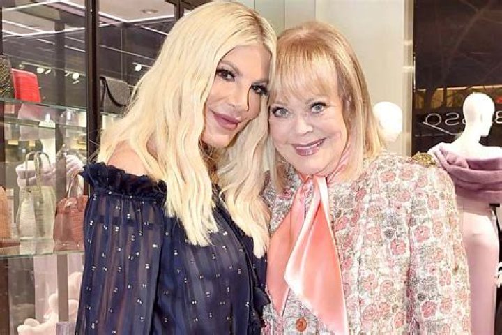 Candy Spelling, Tori Spelling
