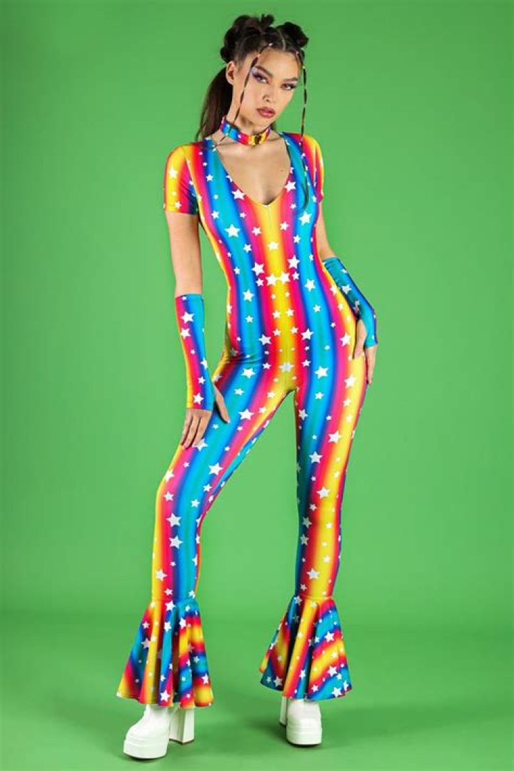 Cardi B’s Rainbow Jumpsuit At Pride Parade: Photo – Hollywood Life