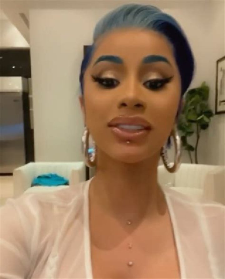 Cardi B&rsquo;s Lip Piercings