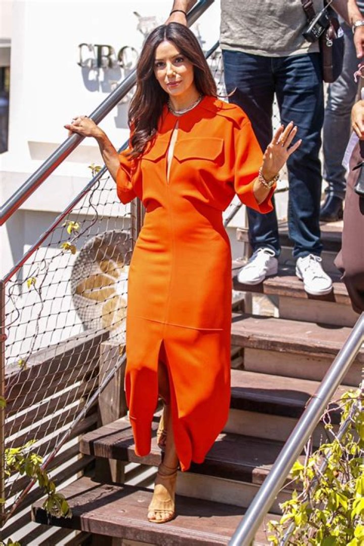 Celebs In Orange Outfits: Photos – Hollywood Life