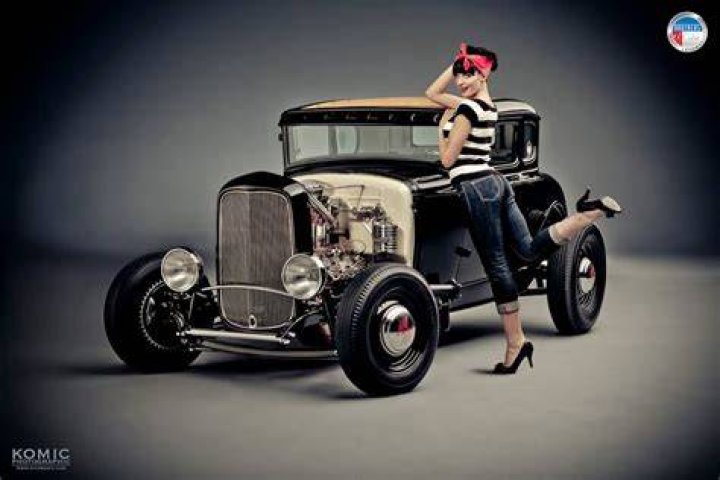Celebs Posing on Cars In Bikinis