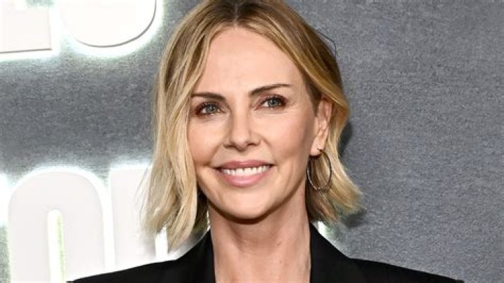 Charlize Theron Attends &lsquo;The Long Kiss Goodnight&rsquo; Premiere