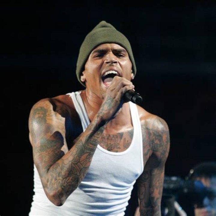 Chris Brown Is Determined To Complete His Community Service