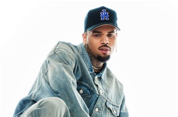 Chris Brown &lsquo;Pills & Automobiles&rsquo; Music Video