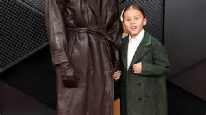 Chris Brown’s Son Aeko, 1, Looks So Big As He Goes Toy Shopping With Mom Ammika — Video