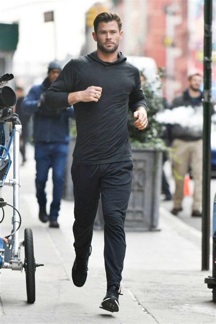 Chris Hemsworth filming a commercial on the streets in New York City. Chris Hemsworth out and about, New York, USA - 06 Dec 2019