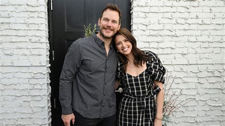 Chris Pratt Shares Funny Video of Wife Katherine Schwarzenegger & Maria Shriver Dancing to Usher’s Halftime Show