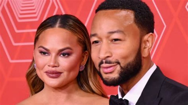 Chrissy Teigen Fires Back At Claims She ‘Deletes Negative Comments’ On IG: ‘That’s Next-Level Hater’