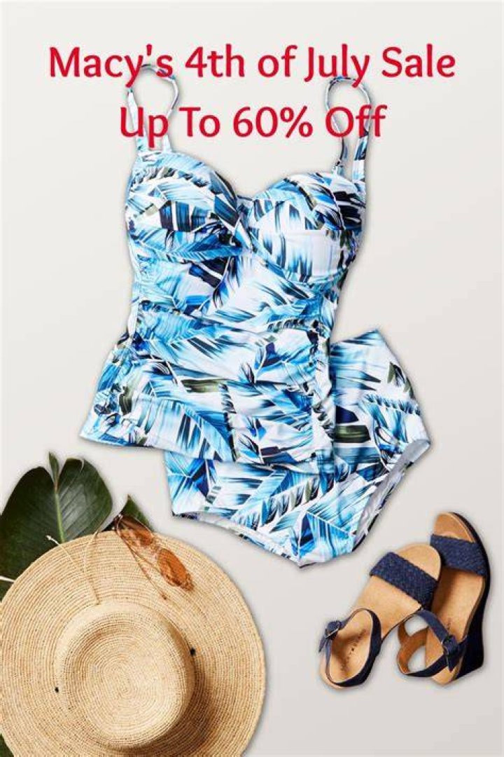 Christie Brinkley July 4th swimsuit