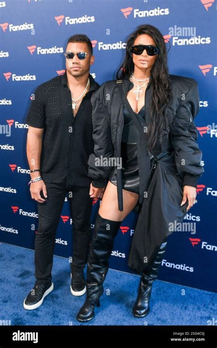 Ciara In Black Dress With Russell Wilson At Super Bowl Party – Photos – Hollywood Life