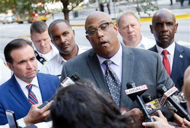 Cincinnati Bank Shooting — PICS