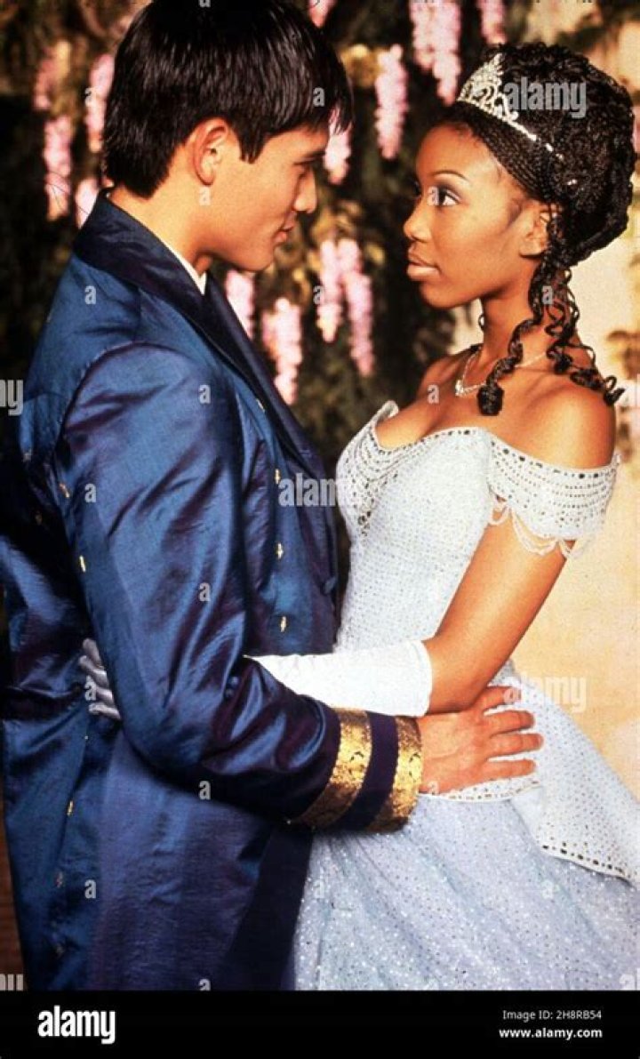 CINDERELLA, Brandy Norwood, 1997. photo: Neal Preston/ &copy;ABC /Courtesy Everett Collection