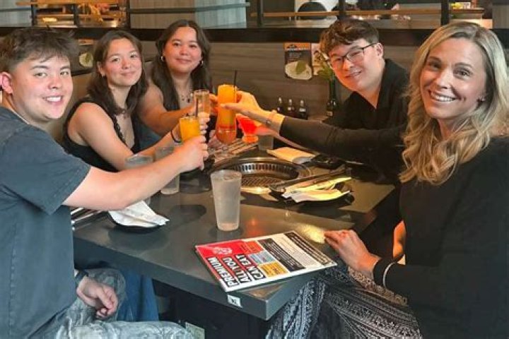 Collin & Hannah Gosselin’s Relationship With Siblings Revealed – Hollywood Life