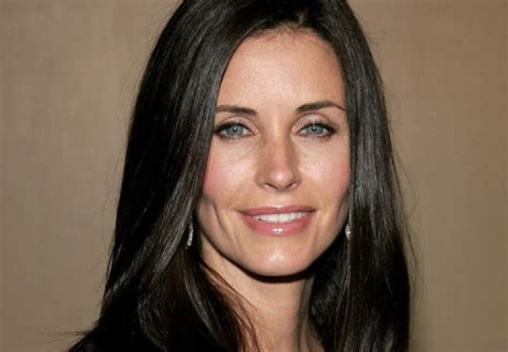Courteney Cox At AFI&rsquo;s Life Achievement Awards