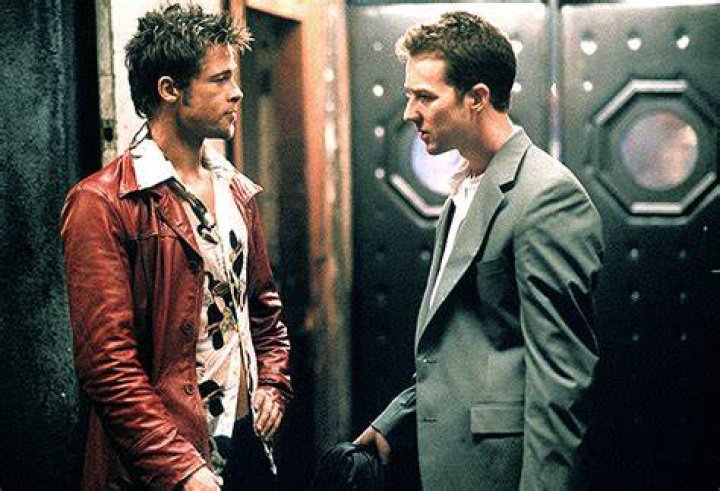 Courtney Love ‘Not Fired’ From ‘Fight Club’ By Brad Pitt Says Source – Hollywood Life