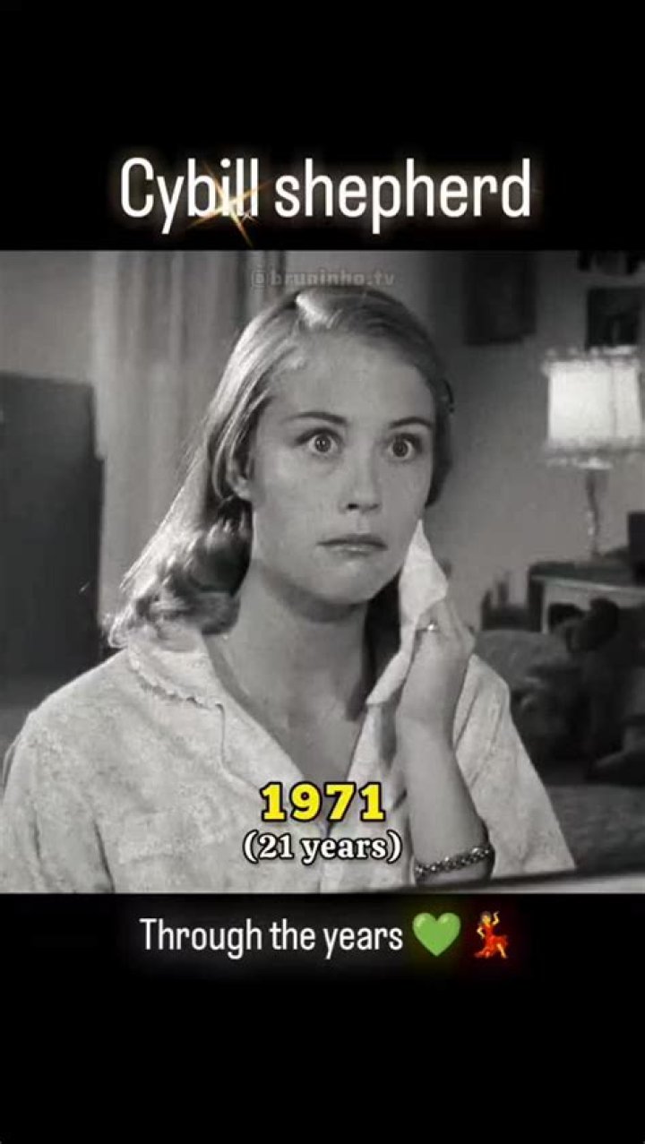 Cybill Shepherd Through The Years: Photos Of &lsquo;Moonlighting&rsquo; Star