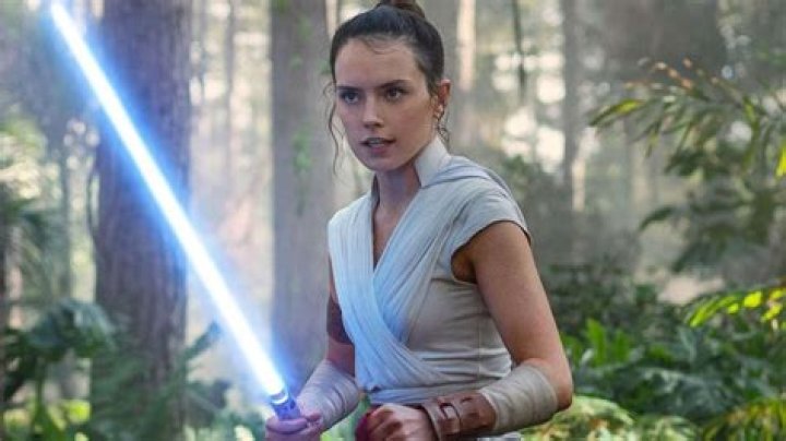 Daisy Ridley At &lsquo;Star Wars: The Rise of Skywalker&rsquo; Film Premiere