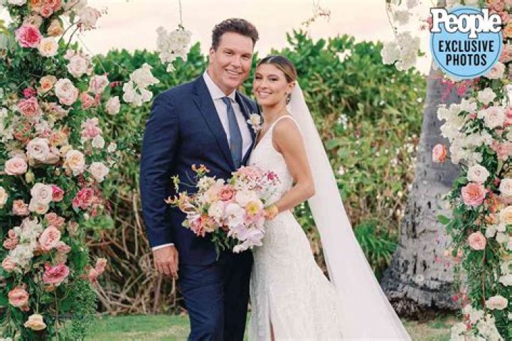 Dane Cook and Kelsi Taylor
