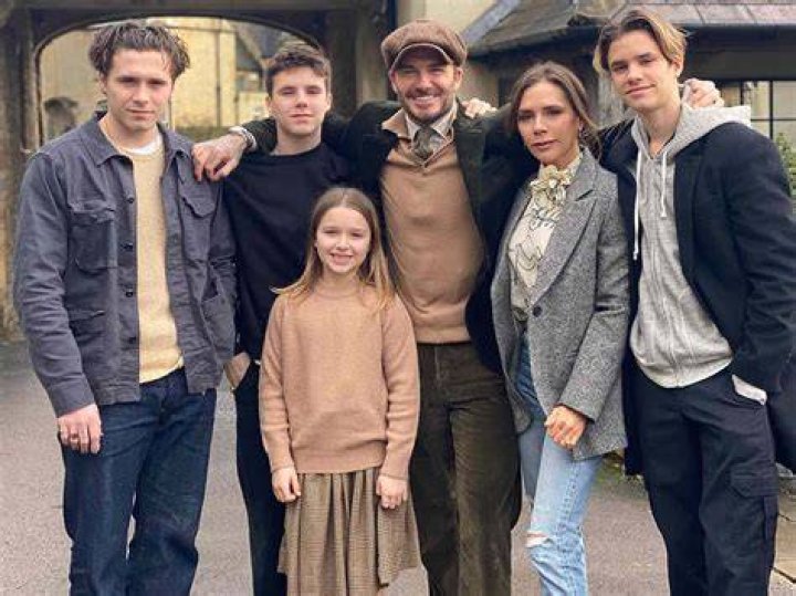 David & Victoria Beckham’s Family: Photos – Hollywood Life