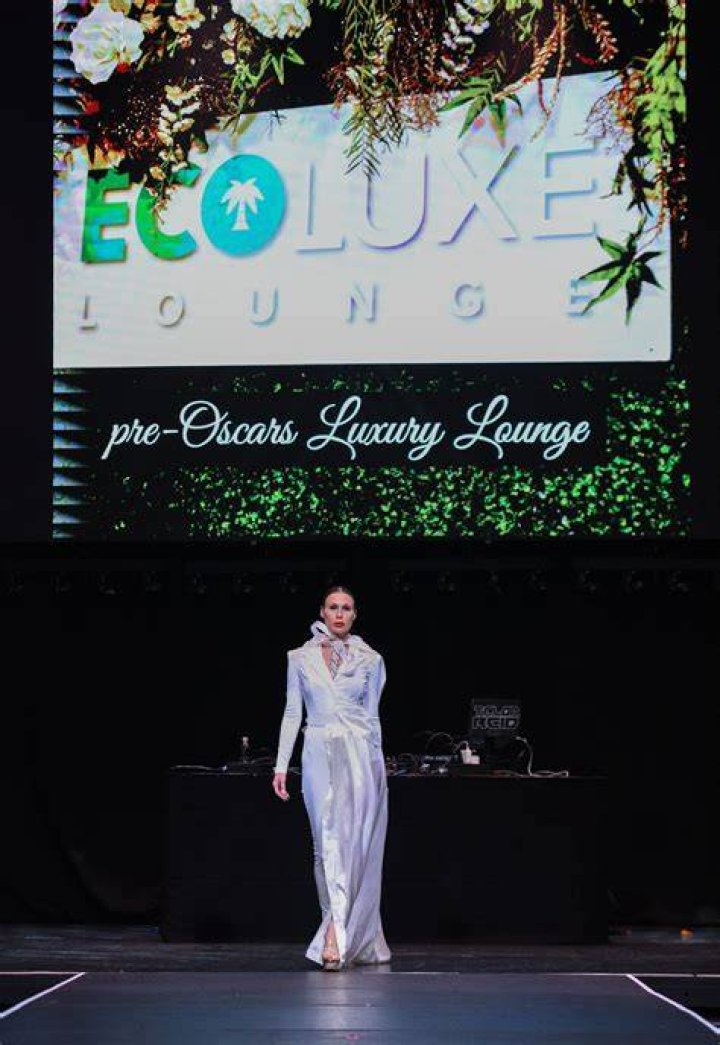 Debbie Durkin&rsquo;s ECOLUXE Oscar&rsquo;s Luxury Lounge