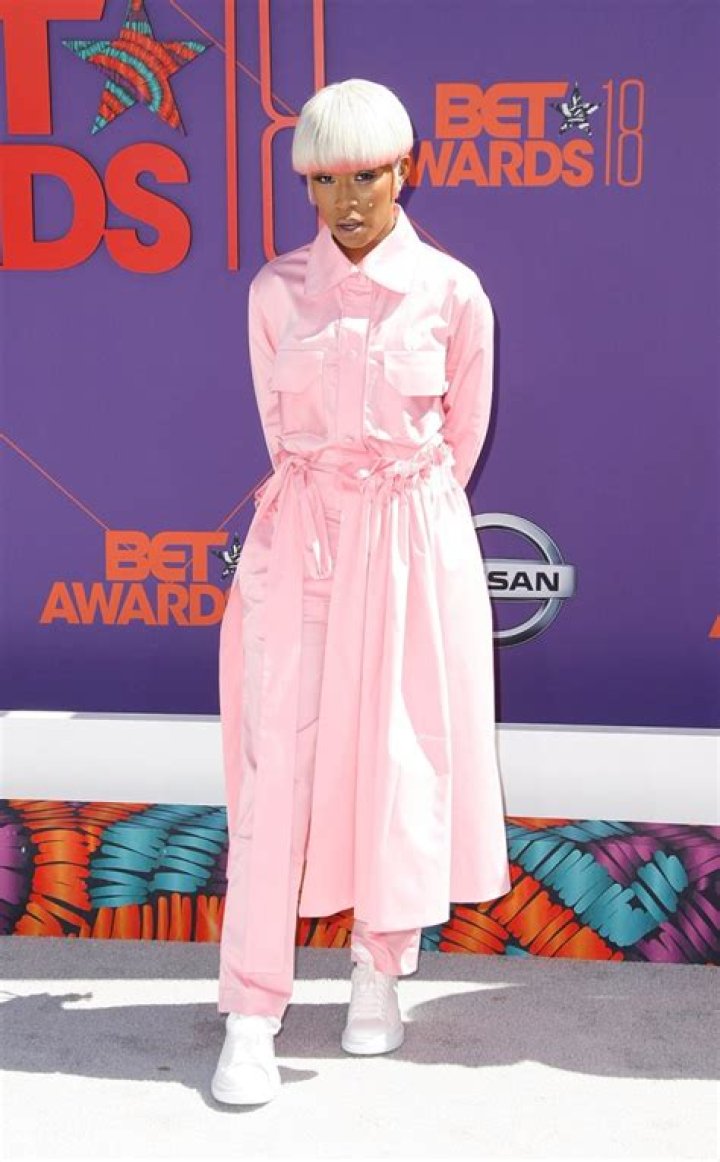 Dej Loaf Celebrity Profile – Hollywood Life
