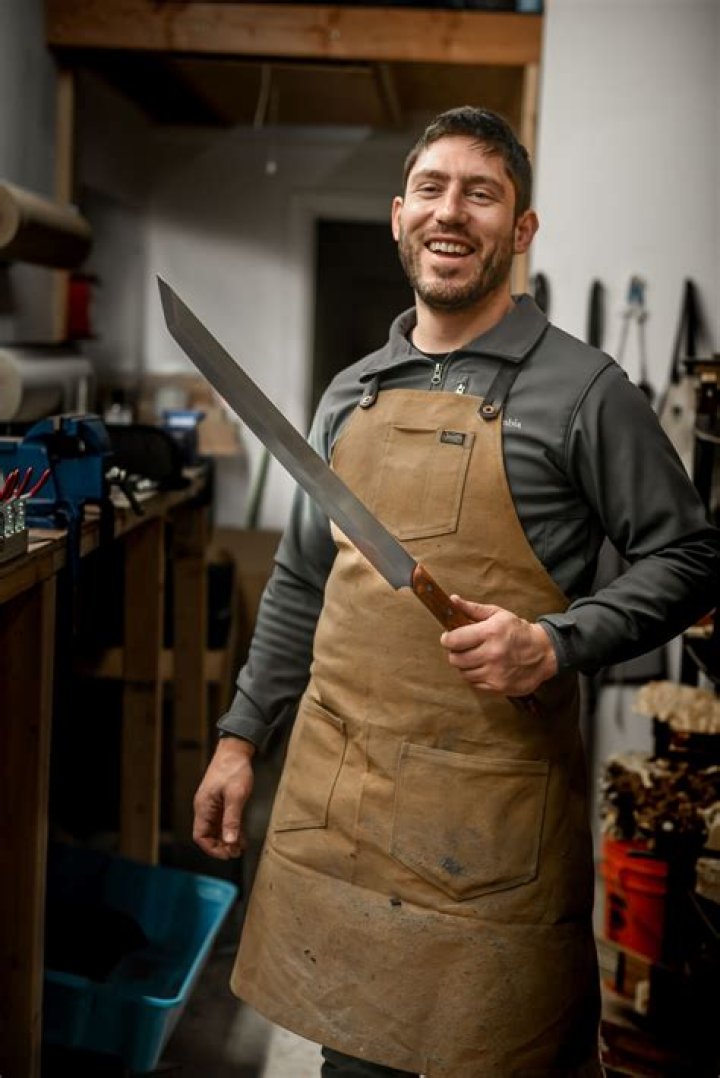 Diego Loves His Knives
