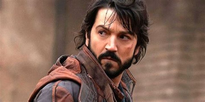 Diego Luna As Cassian Andor