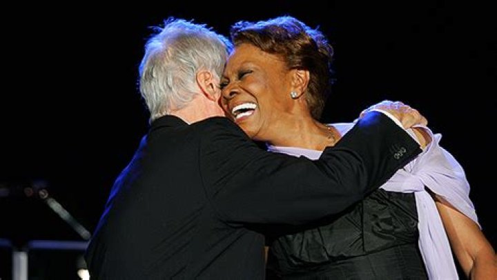 Dionne Warwick Mourns Composer Burt Bacharach’s Death: Tweets – Hollywood Life