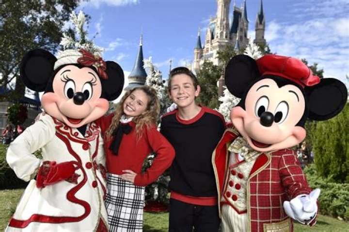 ‘Disney Parks Presents: A Disney Channel Holiday Celebration’ -Pics