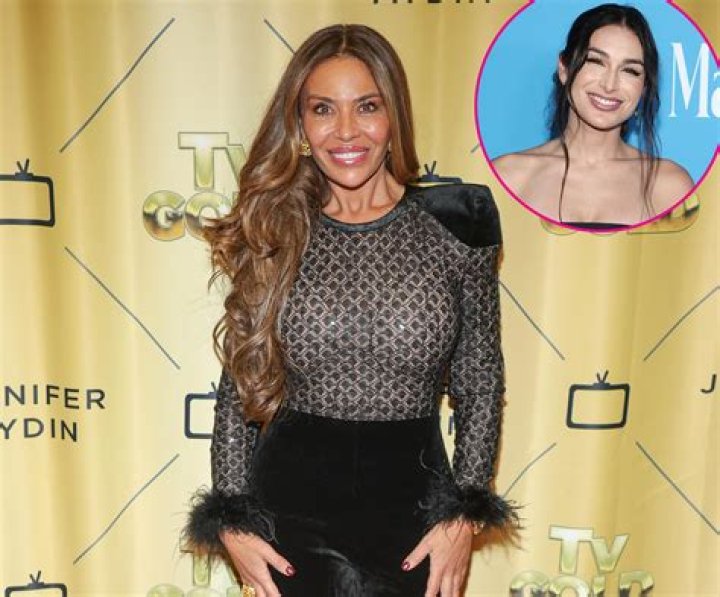 Dolores Catania Reveals Plastic Surgery & ‘New Vagina’ On ‘RHONJ’ – Hollywood Life