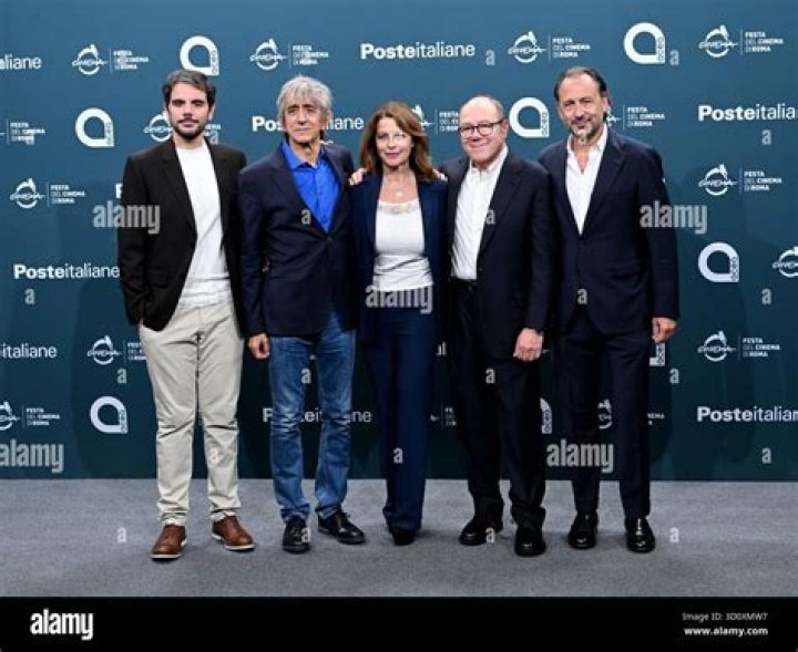 Dominic West At A Photocall