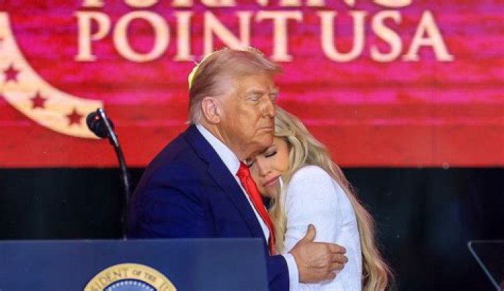 Donald Trump & Ladies In 1998