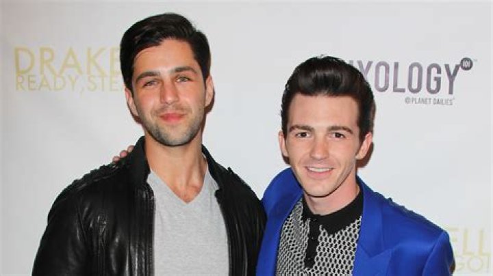 Drake Bell and Josh Peck Nickleodeon 17th Annual Kids Choice Awards, Los Angeles, America - 04 Apr 2004 Drake Bell and Josh Peck arriving to the 17th Annual Nickelodeon Kids Choice Awards at the UCLA Pauley Pavilion in Westwood, California on April 3, 2004. Westwood, California Photo &reg; Matt Baron/BEImages