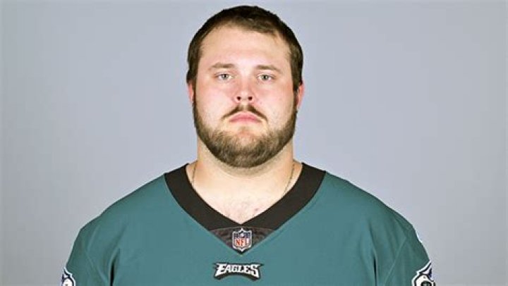 Eagles Player Indicted On Rape & Kidnapping Charges – Hollywood Life