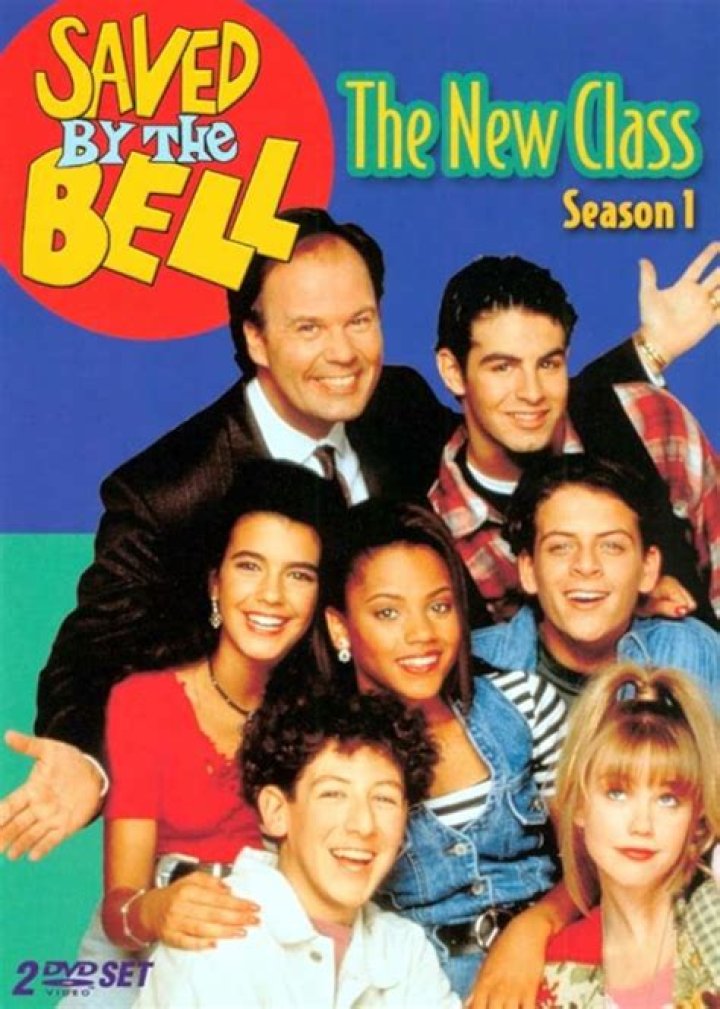 Elizabeth Berkley Reveals ‘Saved By The Bell’s Dustin Diamond Tribute Honors His ‘Comedic Genius’