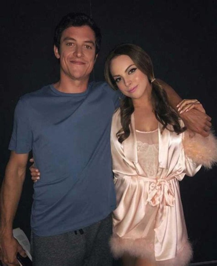 Elizabeth Gillies & James Mackay