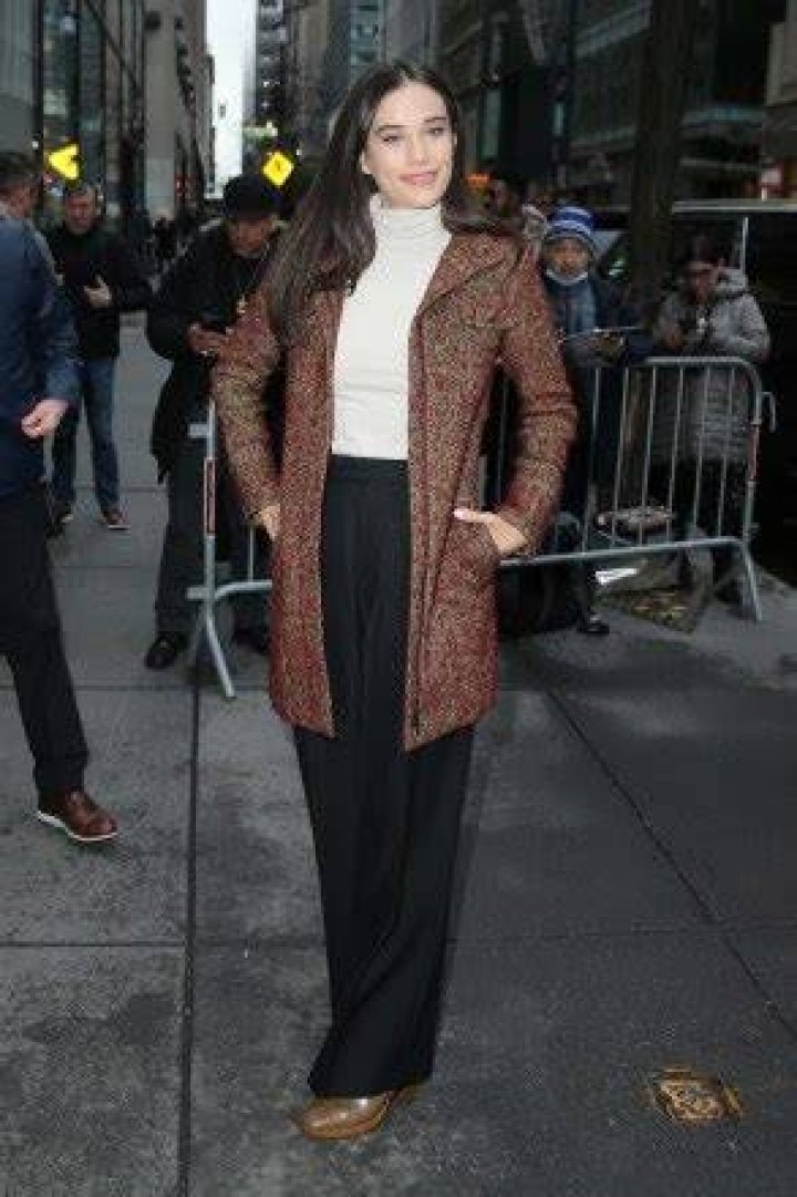 Ella Travolta arrives at NBC Studios in New York City Pictured: Ella Travolta Ref: SPL5524749 230223 NON-EXCLUSIVE Picture by: Christopher Peterson / SplashNews.com Splash News and Pictures USA: +1 310-525-5808 London: +44 (0)20 8126 1009 Berlin: +49 175 3764 166 World Rights