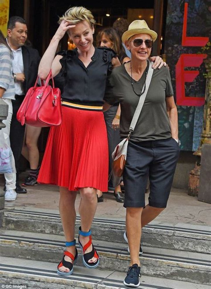 Ellen DeGeneres & Portia de Rossi At Lucnh