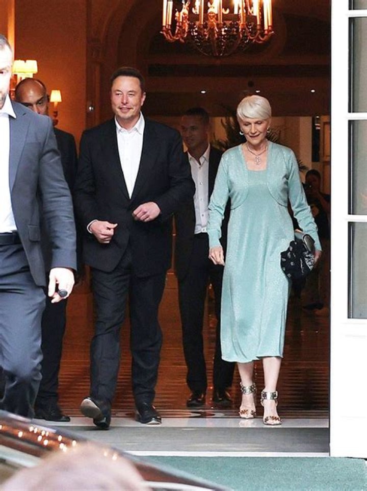 Elon Musk Maye Musk